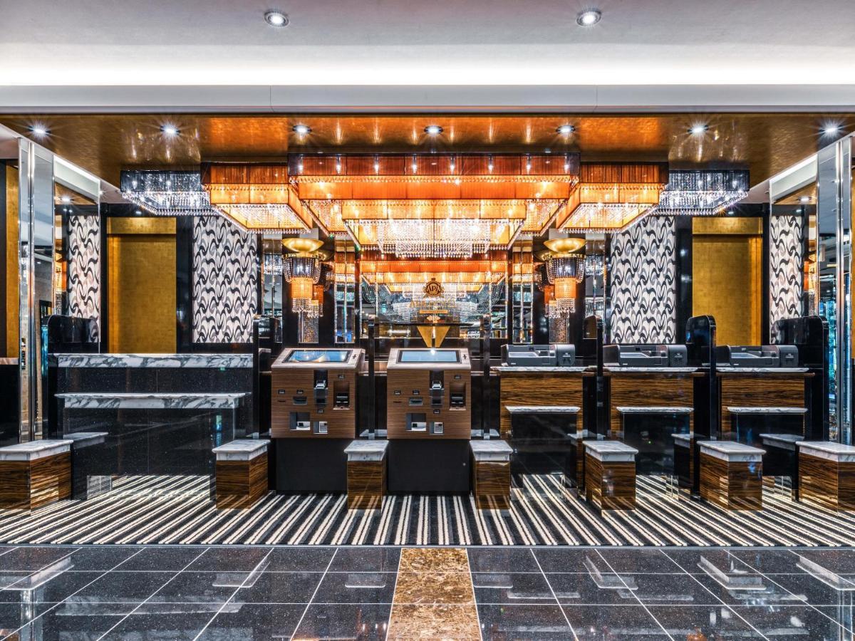 Apa Hotel Shin Osaka Ekimae Kültér fotó